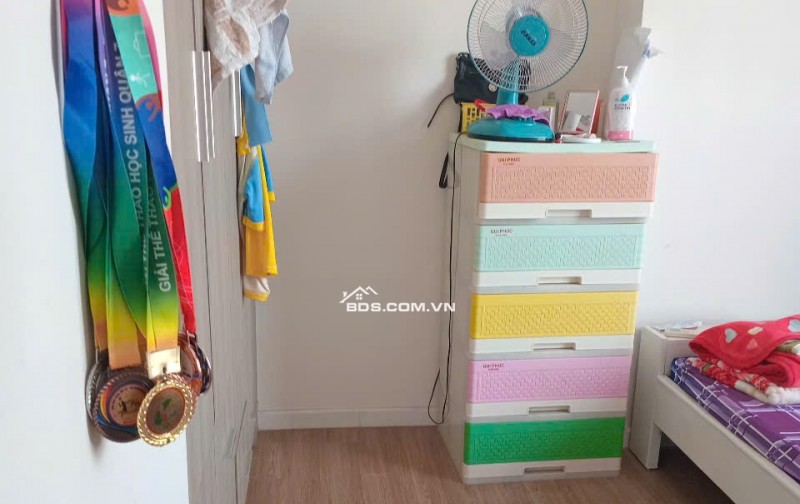cho thue căn hộ 2pn 1wc quận 7 hướng đông tầng cao căn góc
