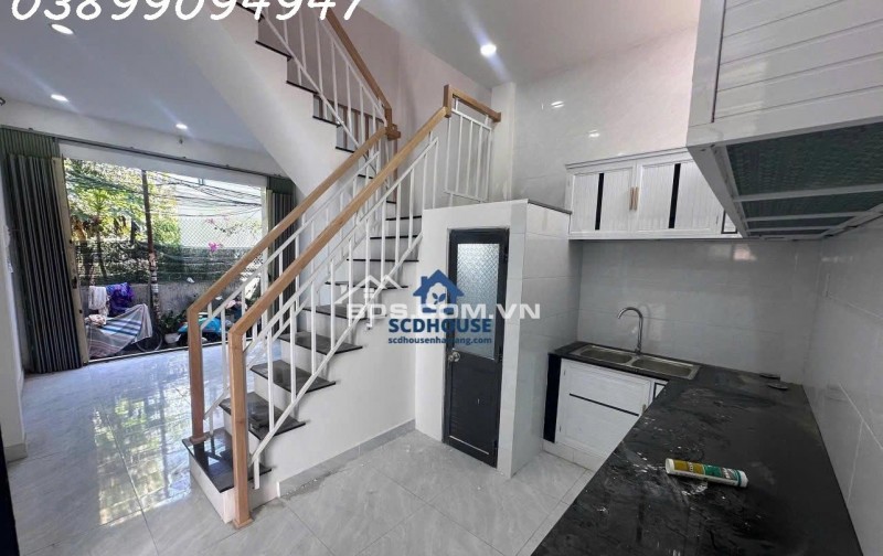 BÁN NHÀ LÔ GÓC 2 MẶT TIỀN HẺM CẮT KIẾNG ĐƯỜNG 2/4 NHA TRANG – DIỆN TÍCH 28M² KẾT CẤU 2 TẦNG ĐỦ NỘI THẤT GIÁ CHỈ 2.3 TỶ