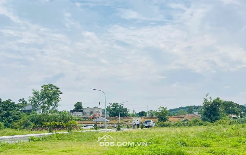 CHỈ HƠN 200 TRIỆU/LÔ ĐẤT SẴN SỔ ĐỎ BA ĐỒI – LẠC THỦY