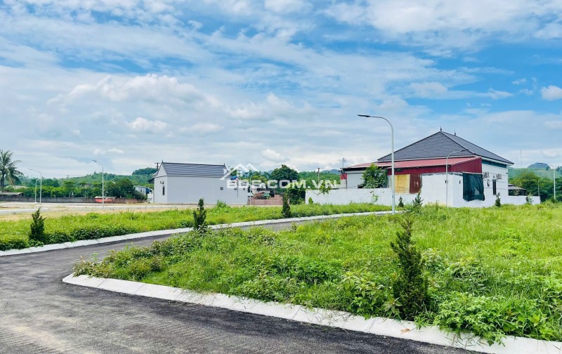 CHỈ HƠN 200 TRIỆU/LÔ ĐẤT SẴN SỔ ĐỎ BA ĐỒI – LẠC THỦY