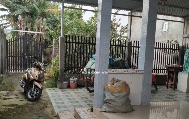 BÁN GẤP NHÀ ẤP LỘC TIỀN, XÃ MỸ LỘC, CẦN GIUỘC, LONG AN, DT 285 M2 SHR CHỈ 2TỶ9. LH:0909357553.