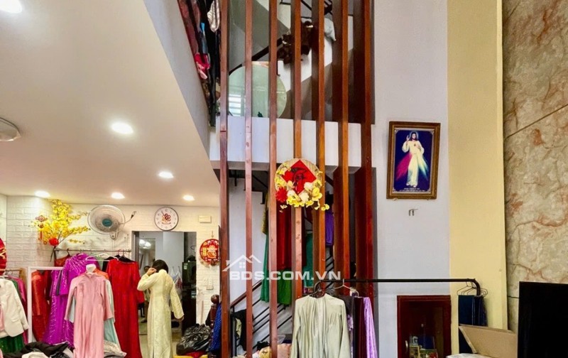 Nhà 4 tầng Khu Bàu Cát - Đồng Đen- Hẻm thông cạnh MT. DT 36m2 nhỉnh 6 tỷ TL