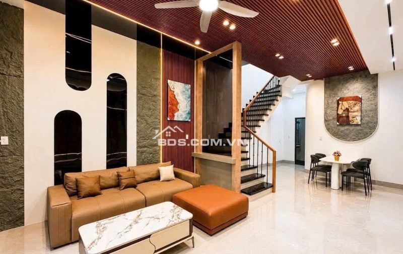  CHỈ 2 TỶ HƠN – SỞ HỮU NGAY NHÀ 1 TRỆT 1 LẦU DIỆN TÍCH 110M² 