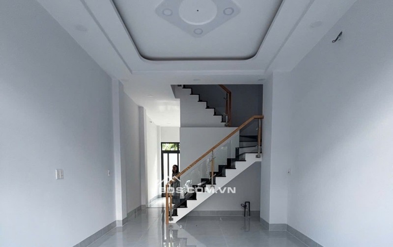 ​ CHỦ CẦN BÁN GẤP! NHÀ ĐẸP 4PN 3 TẦNG TRƯỜNG LƯU – SỔ HỒNG RIÊNG SẴN SÀNG CÔNG CHỨNG – 5,3 TỶ
