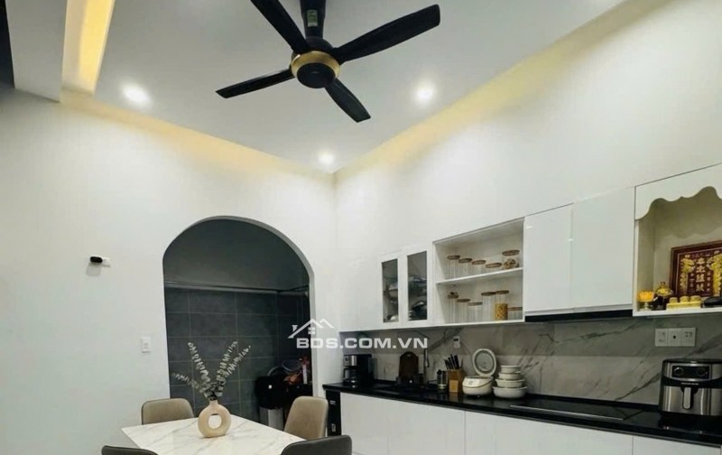 SIÊU PHẨM BÌNH TÂN – NHÀ 4 TẦNG NGUYỄN THỊ TÚ – XE HƠI NGỦ TRONG NHÀ – TẶNG FULL NỘI THẤT – CHỈ 5,5 TỶ (TL) 