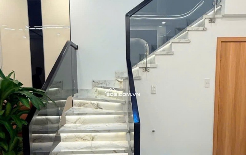 SIÊU PHẨM HẺM XE Ô TÔ NẰM NGAY HƯƠNG LỘ 2, CÓ PHÒNG TRỆT, GIÁ NHỈNH 6,x TỶ. LH:0922146536