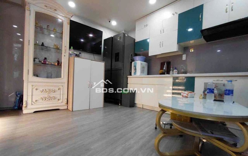  NHÀ ĐẸP HẺM XE TẢI ĐÔNG HỒ – NGANG 7M – Ở NGAY, KINH DOANH TỐT – CHỈ 6.5 TỶ TL