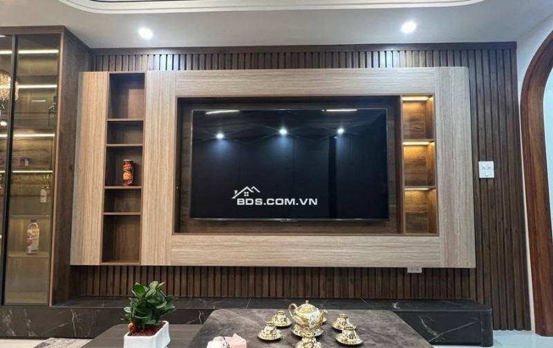 Bán Nhà Thang Máy Tây Sơn, Đống Đa 35/41m, 6 tầng, mt 4m, giá 12.6 tỷ