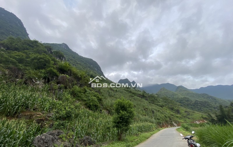 ĐẤT ĐẸP LÀM NHÀ HÀNG, KHÁCH SẠN, KHU DU LỊCH TẠI HÀ GIANG – 3800M2 - 2.8 TỶ. LH:0985836678.
