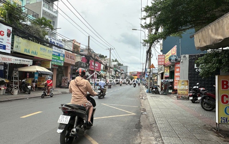 Bán nhà MTKD Lê Văn Thọ 5 lầu 64m2 KD đa ngành cho thuê 20 triệu sát CV Làng Hoa 10.8 tỷ.