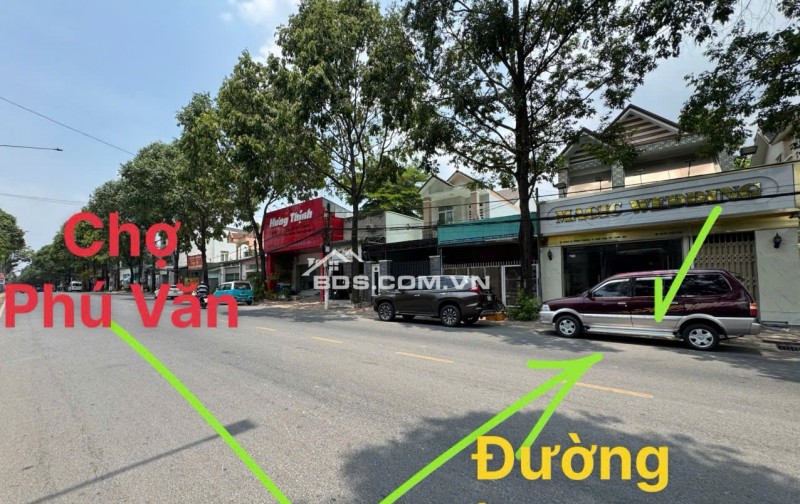 Bán nhà riêng tại Lê Hồng Phong - Thủ Dầu Một, giá hời 12,5 tỷ TLuong mạnh