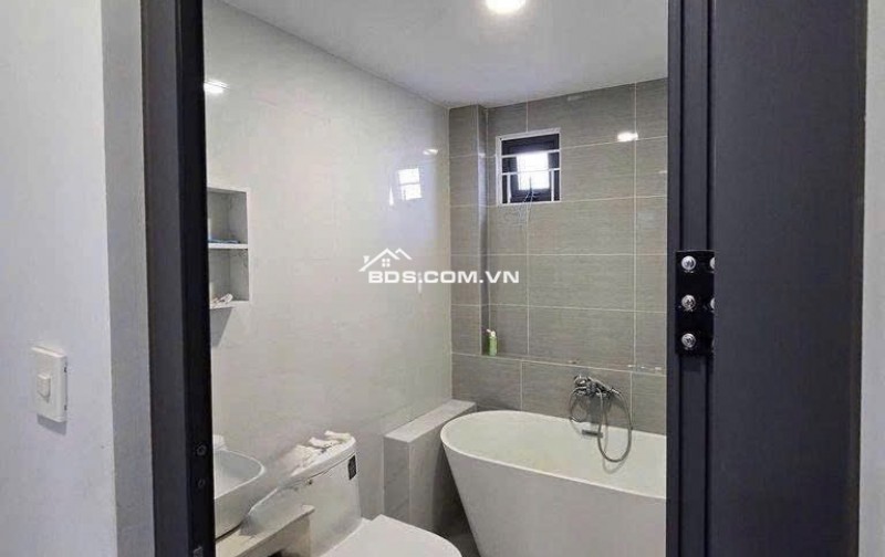 NHÀ ĐẸP P.7 TÂN BÌNH – BTCT 3 TẦNG – HẺM XE TẢI 8M – CHỈ 7.9 TỶ
