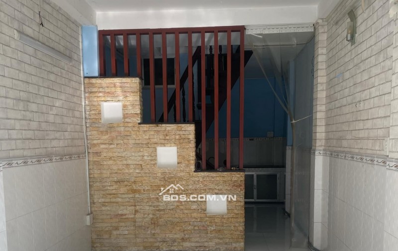 Bán nhà 3m2x9m,1 trệt 1 lầu 2PN 1WC,mặt tiền số 22 Cửu Long P15 Q10
