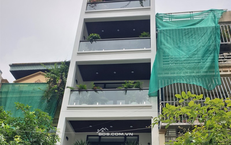 BÁN NHÀ 6.5 TỶ 5 TẦNG 61M2 CÓ GARA Ô TÔ - THANG MÁY - KHU BÃI VƯỢT