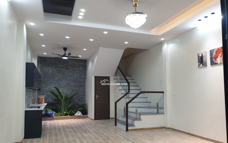 BÁN NHÀ ĐẸP 2.68 TỶ 3 TẦNG 55M2 ( TÂY BẮC ) NGÕ RỘNG TRẦN HUY LIỆU