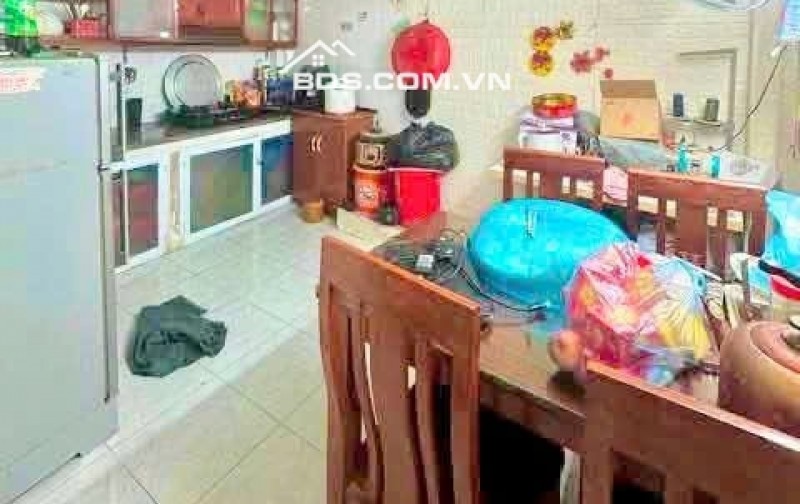 BÁN NHÀ ĐẸP 1.39 TỶ 2.5 TẦNG 36M2 ( ĐÔNG BẮC ) NGÕ ĐƯỜNG 19/5