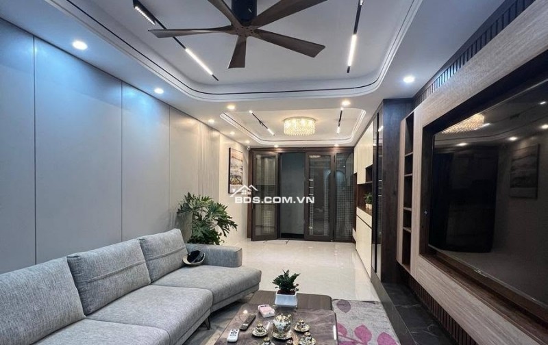 Bán Nhà Thang Máy Tây Sơn, Đống Đa 35/41m, 6 tầng, mt 4m, giá 12.6 tỷ