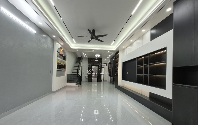 BÁN NHÀ  SIÊU ĐẸP 4 TẦNG 60M2 CÓ THANG MÁY ĐÔ THỊ MỸ TRUNG
