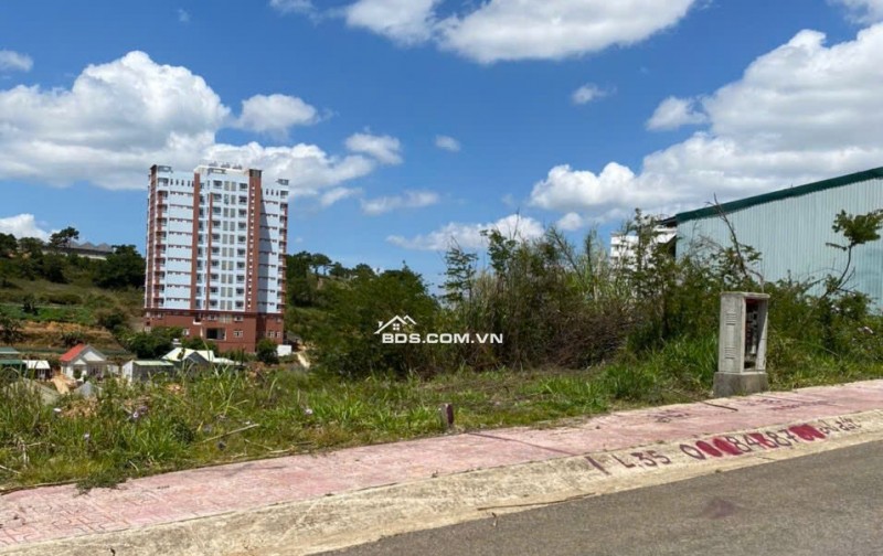 BÁN ĐẤT L35 KHU QUY HOẠCH NGUYỄN HOÀNG – P7, ĐÀ LẠT