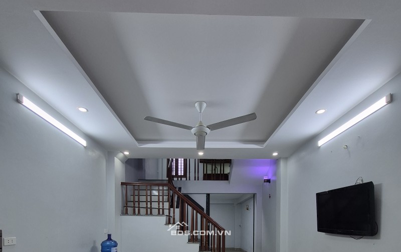 HÓT HÓT ! BÁN NHÀ GIÁ RẺ 1.65 TỶ 2.5 TẦNG 36M2 NGÕ TRẦN HUY LIỆU