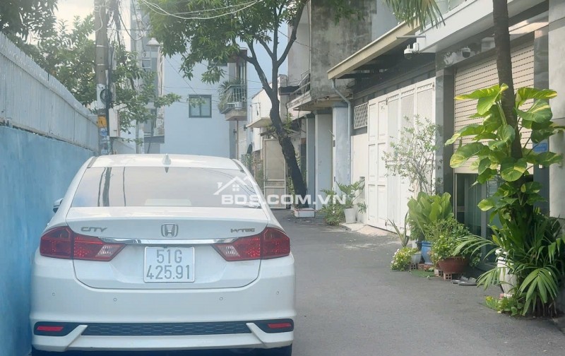 Bán nhà HIẾM 496 Dương Quảng Hàm ngang 6m 97m2 đang cho thuê tiện xây mới nhỉnh 12 tỷ.