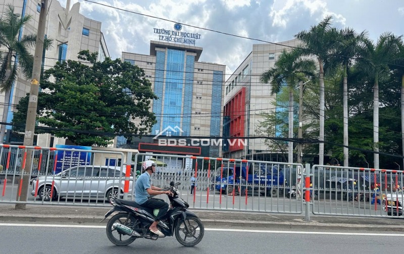 Đất VÀNG ngang 12m 960m2 mặt tiền Quốc lộ 13 tiện xây tòa nhà ngay Vạn Phúc chỉ 135 tỷ.