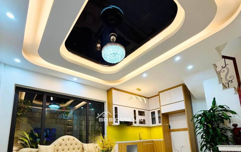 Bán Nhà Định Công Thượng, Hoàng Mai 34m, 5 tầng, mt 4.8m, giá 8.98 tỷ.