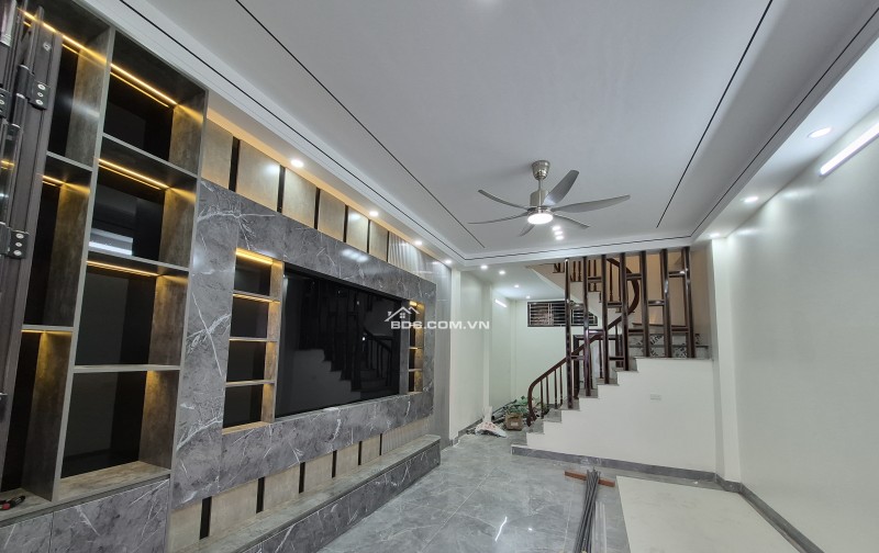 BÁN NHÀ ĐẸP 2.65 TỶ 3 TẦNG 50M2 NGÕ RỘNG TRẦN QUANG KHẢI