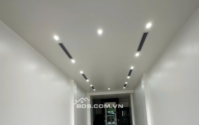 Cho thuê nhà mặt phố 7 tầng,có thang máy mặt đường Lê Quang Đạo kéo dài,Q Hà Đông, 0987757075
