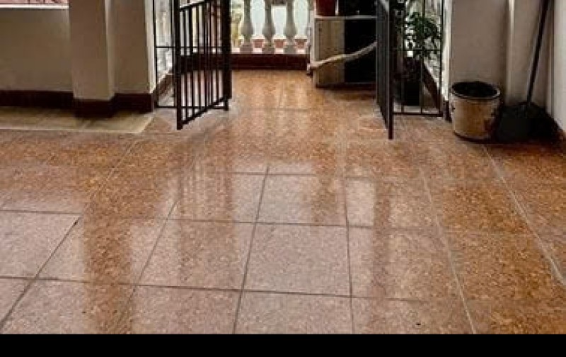 Cho thuê cả nhà 5 tầng số 17 ngõ 34 phố Hào Nam, quận Đống Đa hợp làm VP, Spa, TT đào tạo, 0343468876