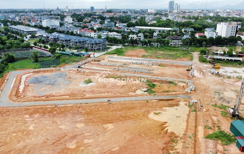  BÁN LÔ ĐẤT 90M2 BĂNG 2 NGUYỄN DU - ĐÓN ĐẦU CHUNG CƯ VƯƠNG CƯỜNG . LH 0768 194 968