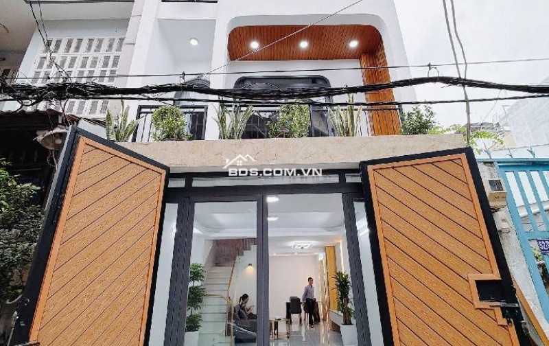 Nhà mới HXH ngủ nhà đường Nguyễn Thị Thập, Tân Thuận, nhỉnh 11 tỷ