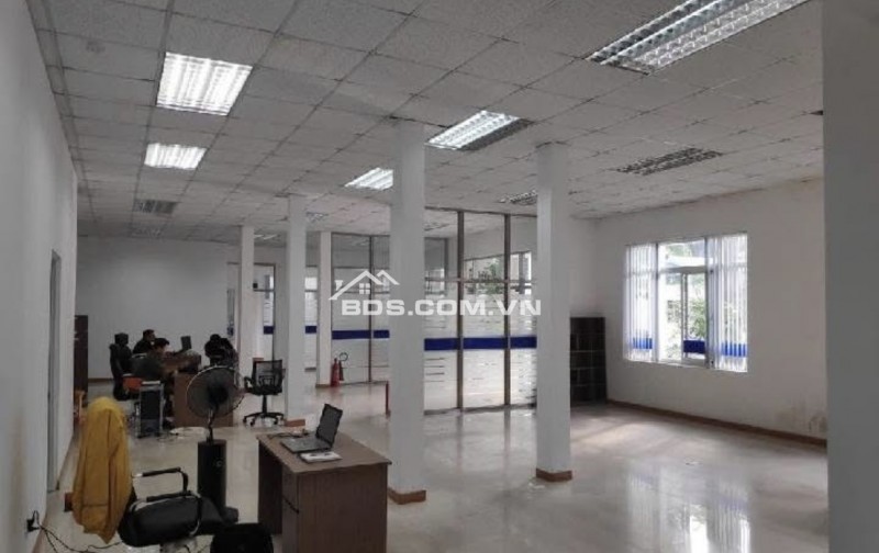 Cho thuê kho, văn phòng 770m2, 1700m2, 2500m2 Phan Huy Ích, Tân Bình