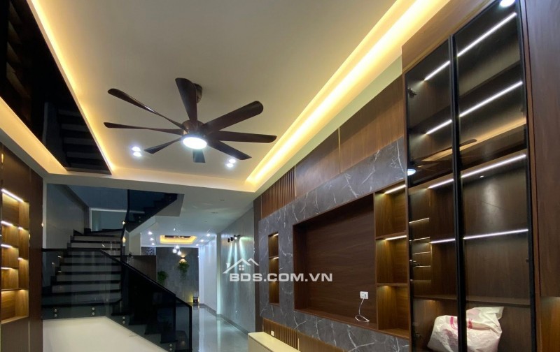 BÁN NHÀ SIÊU ĐẸP 5.5 TỶ 4 TẦNG 72M2 MẶT ĐƯỜNG KHU ĐỒNG QUÝT