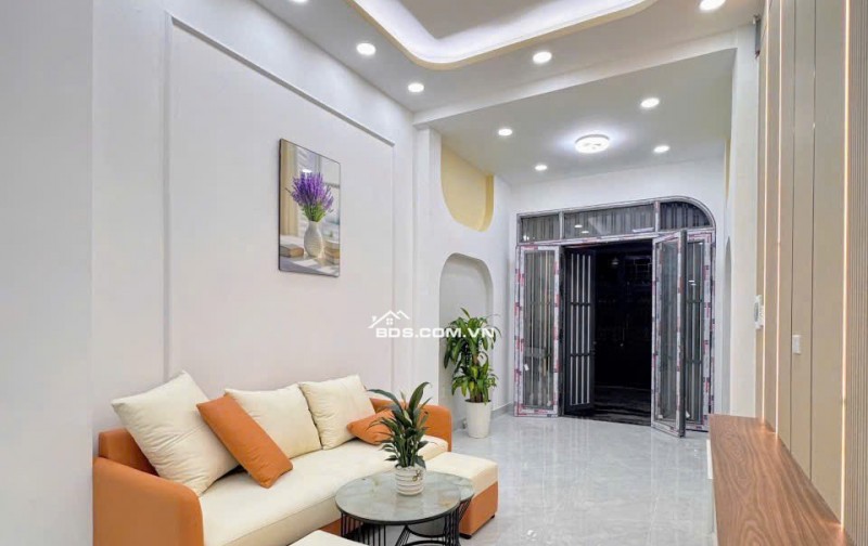  NHÀ MẶT TIỀN THỦ DẦU MỘT – GIAO THÔNG THUẬN TIỆN, GẦN ĐẦY ĐỦ TIỆN ÍCH, NHÀ ĐẸP VÀO Ở NGAY, DIỆN TÍCH 4X30M, GIÁ CHỈ 2 TỶ, CƠ HỘI KHÔNG NÊN BỎ LỠ
