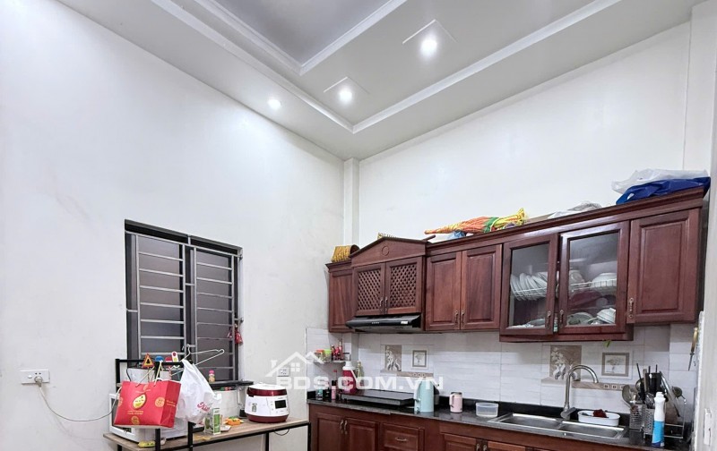 BÁN NHÀ ĐẸP 2.58 TỶ 3 TẦNG 52.4M2 NGÕ CỰC NGẮN TRẦN ĐĂNG NINH