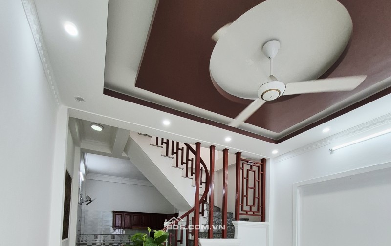 BÁN NHÀ 1.95 TỶ 3 TẦNG 42M2 CHỈ SAU NHÀ MẶT ĐƯỜNG KHU PHÙ NGHĨA