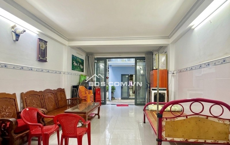  BÁN NHÀ 2 TẦNG – 3PN – GẦN GIGAMALL – CHỈ 4.55 TỶ 
