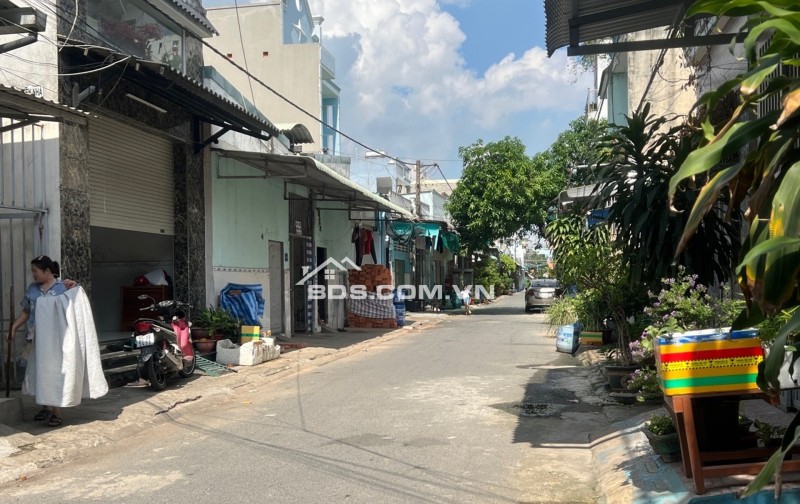  Dãy Trọ Mới xây 6 phòng + 1 Kiot Kinh Doanh - Doanh Thu 130 triệu/ năm 