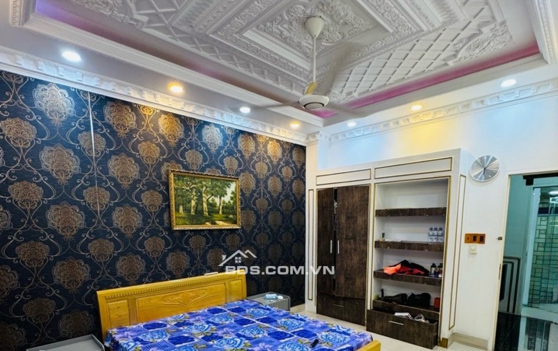 NGAY MẶT TIỀN TRẦN BÌNH TRỌNG ĐOẠN GIAO LỘ VÕ VĂN KIỆT - NHÀ ĐẸP 5 TẦNG NỘI THẤT CAO CẤP.