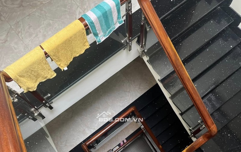 TÊN LỬA  NHƯỢNG BIỆT THỰ PHỐ 32 TỶ - 10X20M - 200M² ĐƯỜNG SỐ 6A - 3 TẤMS + HẦM - ĐÔ THỊ KIỂU MẪU