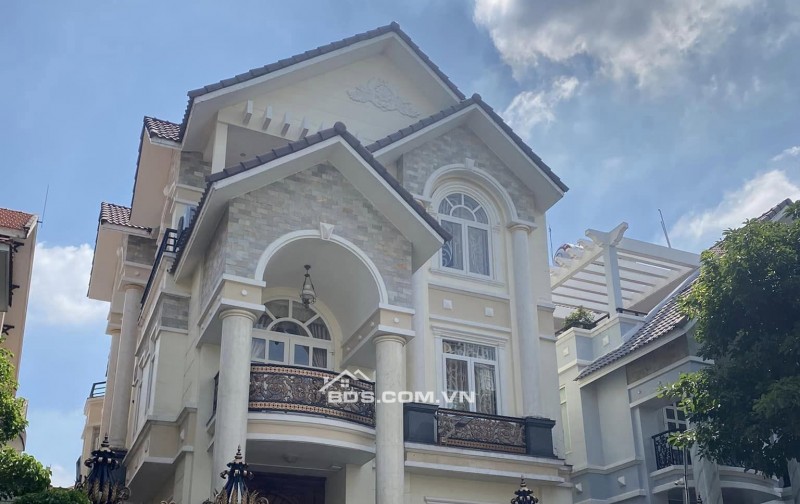 TÊN LỬA  NHƯỢNG BIỆT THỰ PHỐ 32 TỶ - 10X20M - 200M² ĐƯỜNG SỐ 6A - 3 TẤMS + HẦM - ĐÔ THỊ KIỂU MẪU