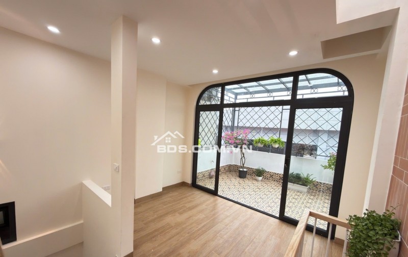  VŨ TÔNG PHAN - NHÀ ĐẸP PHỐ VIP - 2 THOÁNG VĨNH VIỄN - 34m2, MT 4m FULL NT chỉ QUANH 7₫!