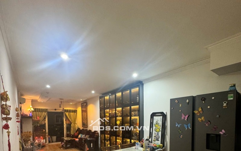 Bán căn hộ 2PN 2WC 90m2 chung cư Phúc Yên Quận Tân Bình