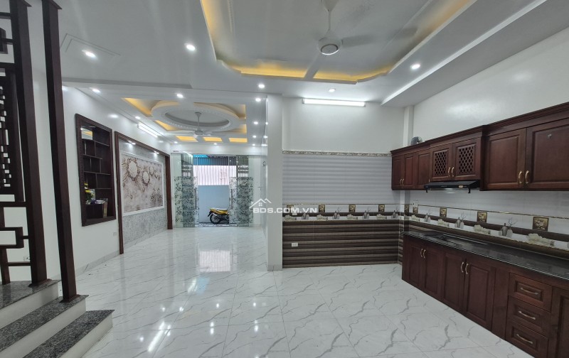 BÁN NHÀ ĐẸP GIÁ RẺ 2.19 TỶ 3 TẦNG 52.6M2 NGÕ ĐƯỜNG KÊNH