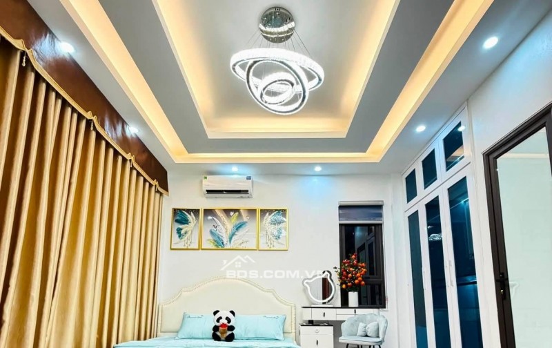 Bán Nhà Định Công Thượng, Hoàng Mai 34m, 5 tầng, mt 4.8m, giá 8.98 tỷ.