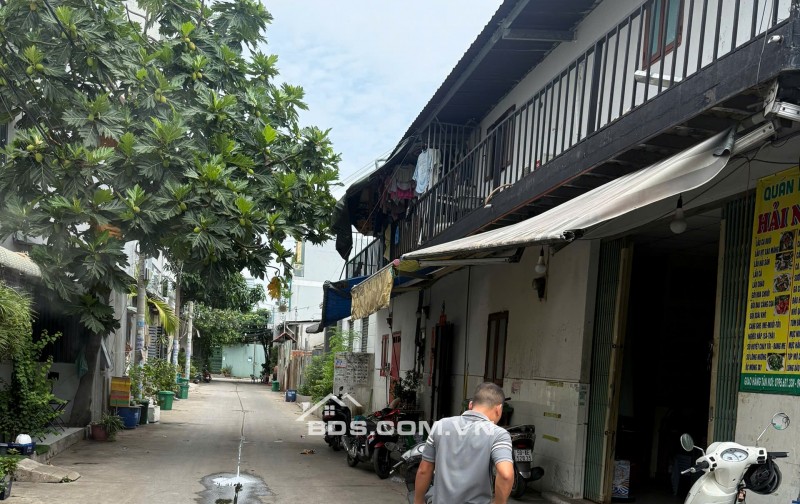 Sang Nhượng Quán 2 mặt tiền Ao Đôi, Bình Hưng Hòa, Bình Tân