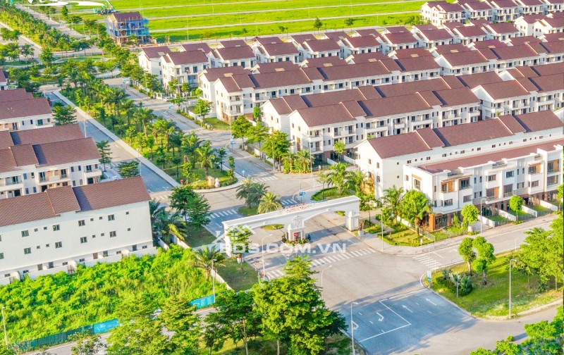 Rổ hàng biệt thự CUỐI CÙNG sông F0, giá chỉ 80 triệum2, vay 24 tháng 0 gốc lãi