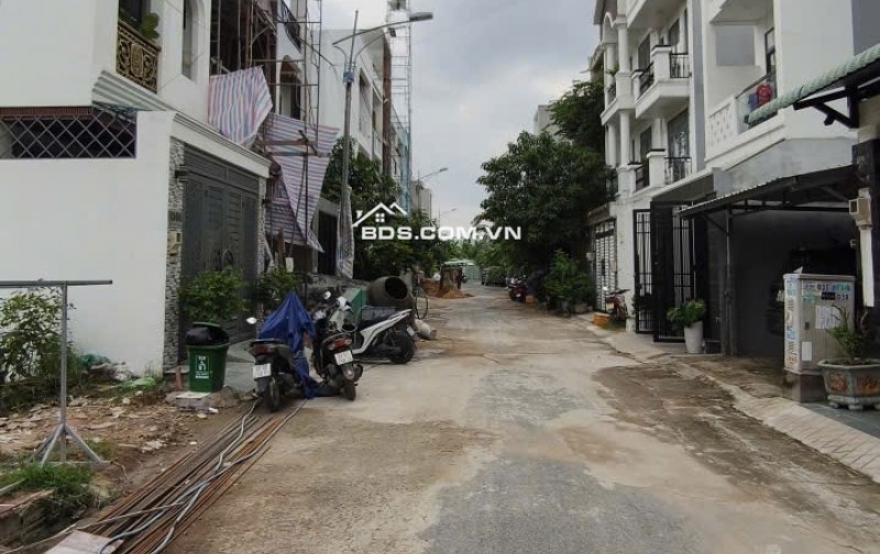 KHU DÂN CƯ NAM KHANG - CÓ LÔ ĐẤT 56 M2 - LONG TRƯỜNG - GIÁ 4.2 T Ỷ .