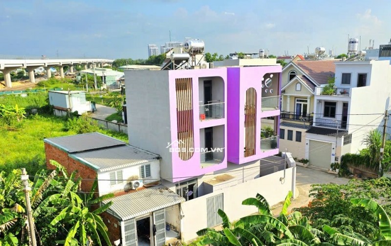 NHÀ PHỐ 4 TẦNG MỚI TINH – ĐƯỜNG Ô TÔ 5M – GẦN CHỢ LONG TRƯỜNG  GIÁ TỐT – CHỦ CẦN BÁN GẤP - 5.2 TỶ